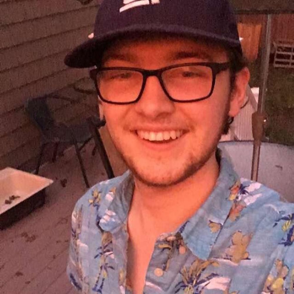 Meet your Posher, Christopher